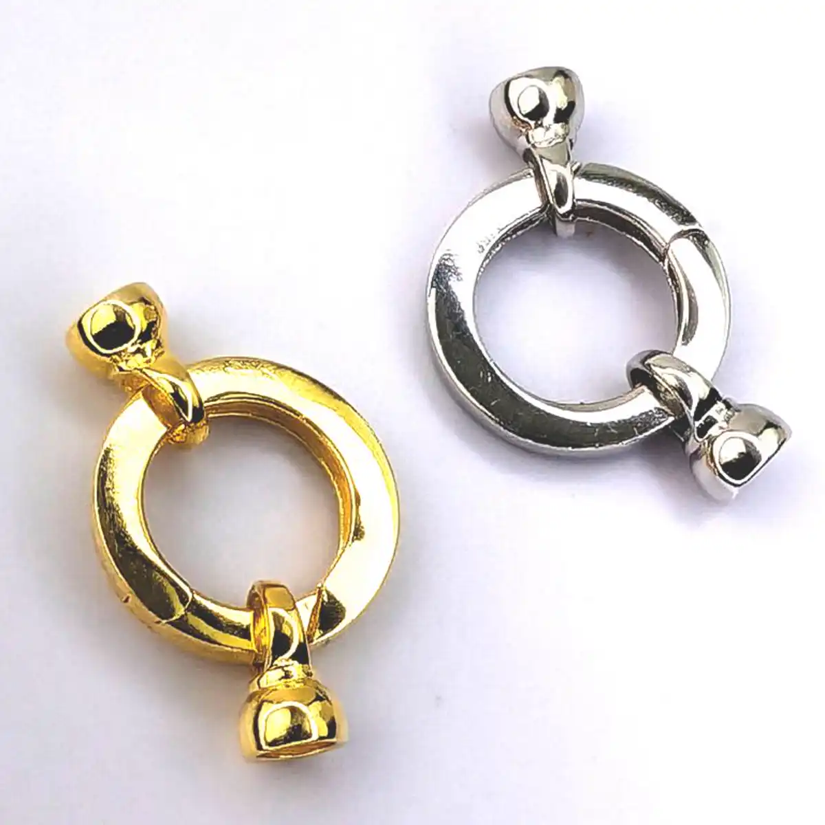 Round Silver Spring Clasp