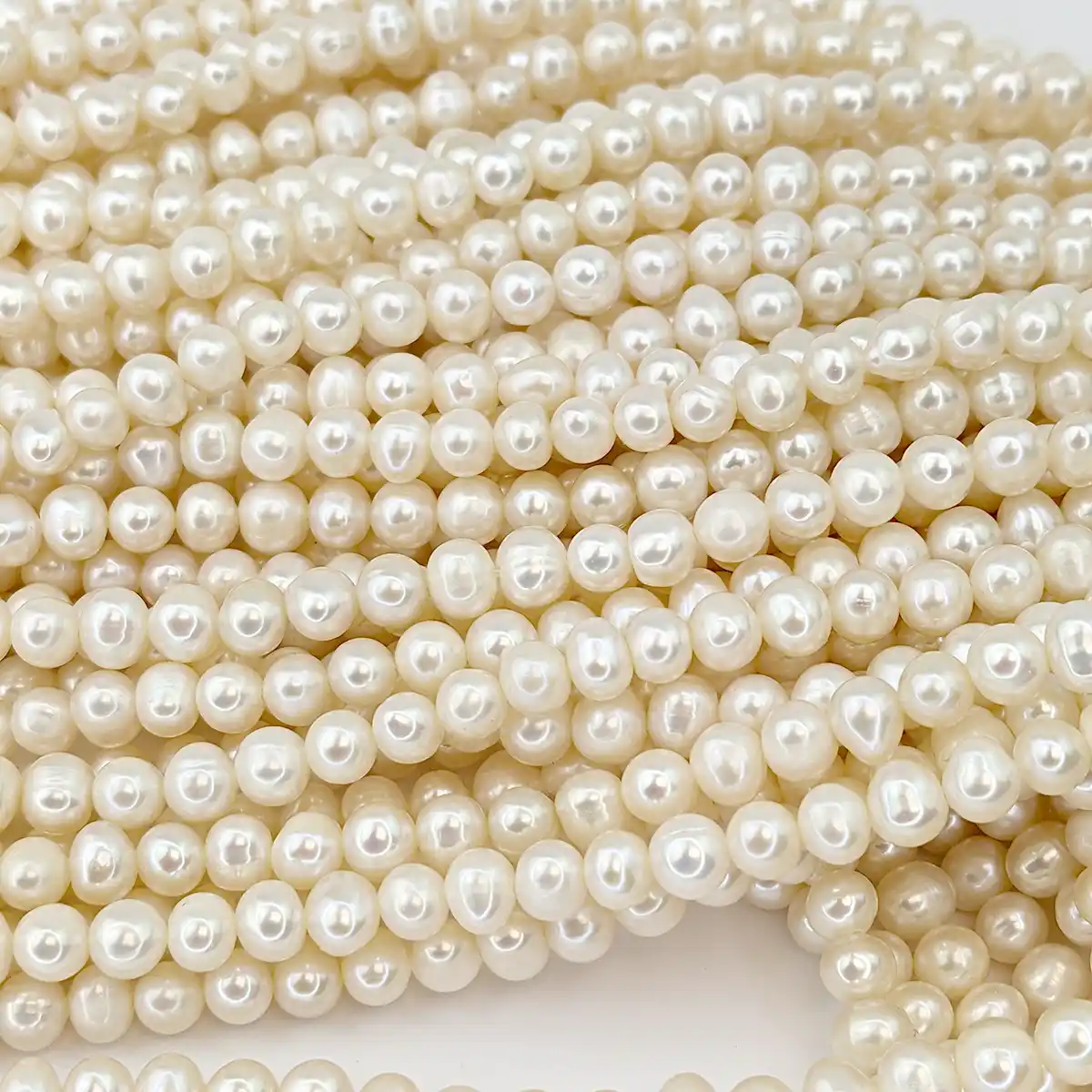 AA White Pearl