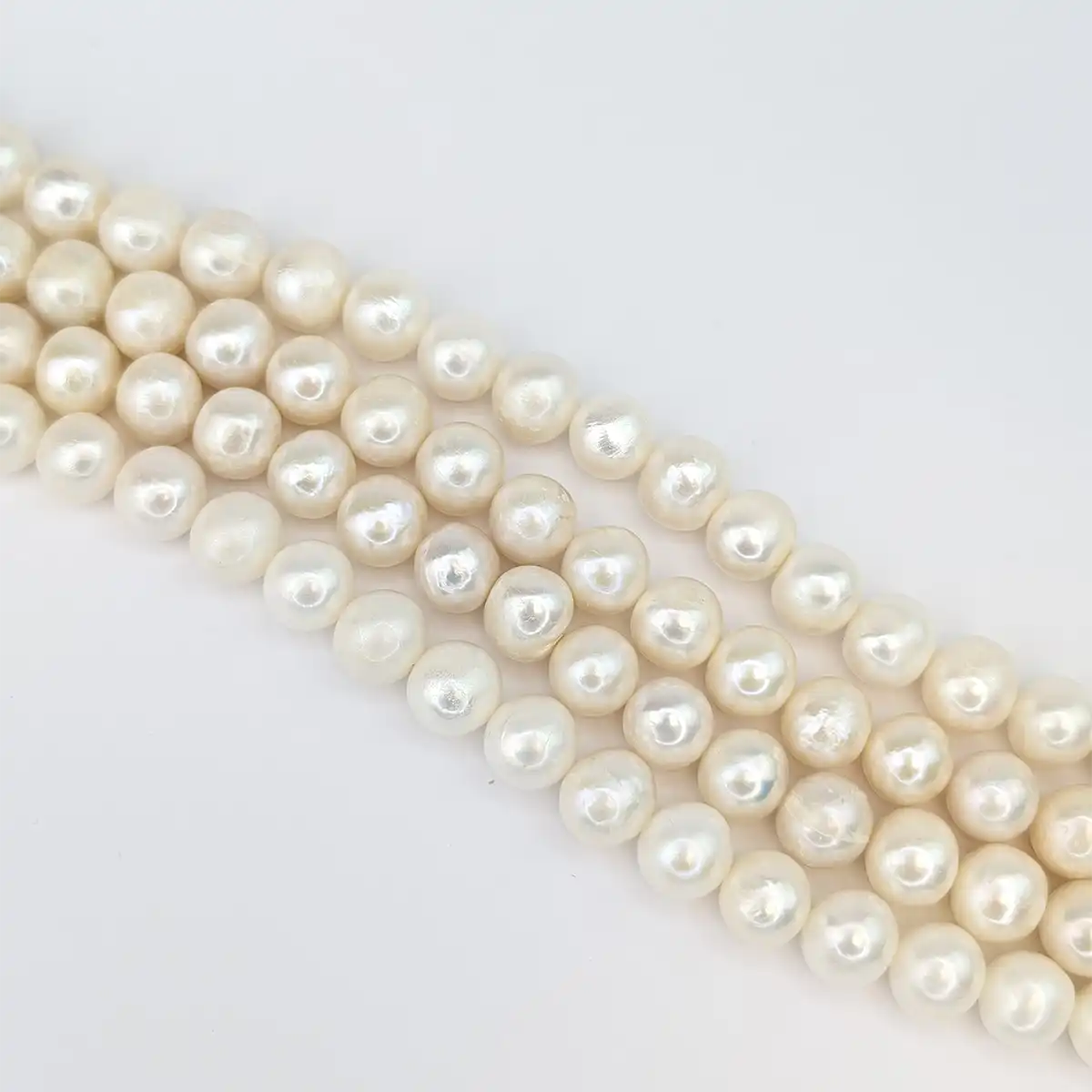 Near-Round 9mm Loose Pearl String
