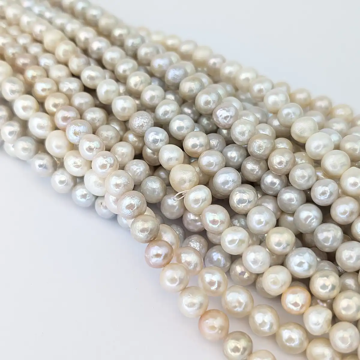 Great Value Pearls 8 and 9mm - Image 9