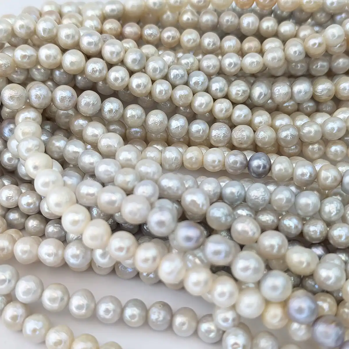 Great Value Pearls 8 and 9mm - Image 8